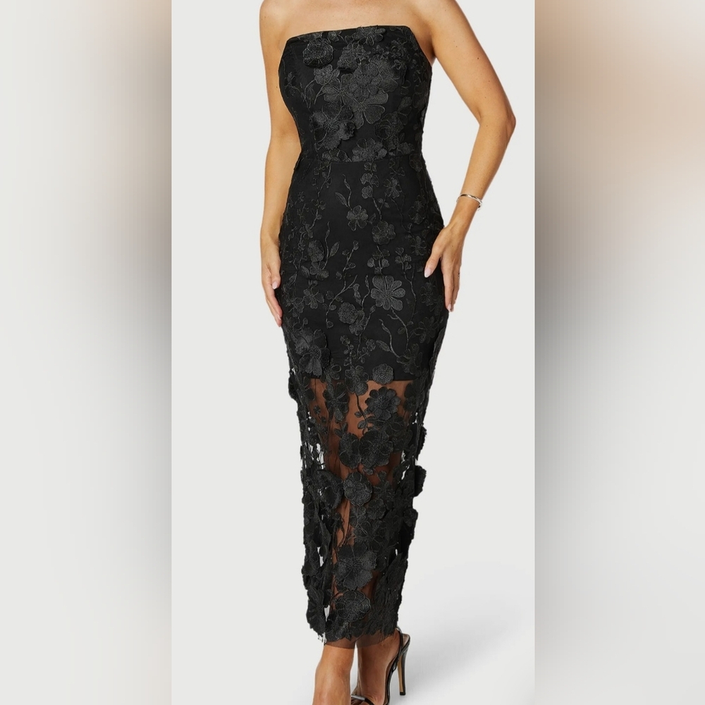 NWT. Bebe Black 3D Strapless Floral Gown.